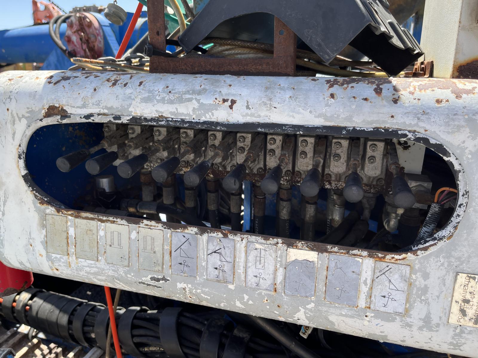 ./imagenes/INVOICE/2019/16207/COMACCHIO MC 1200 (9).JPG